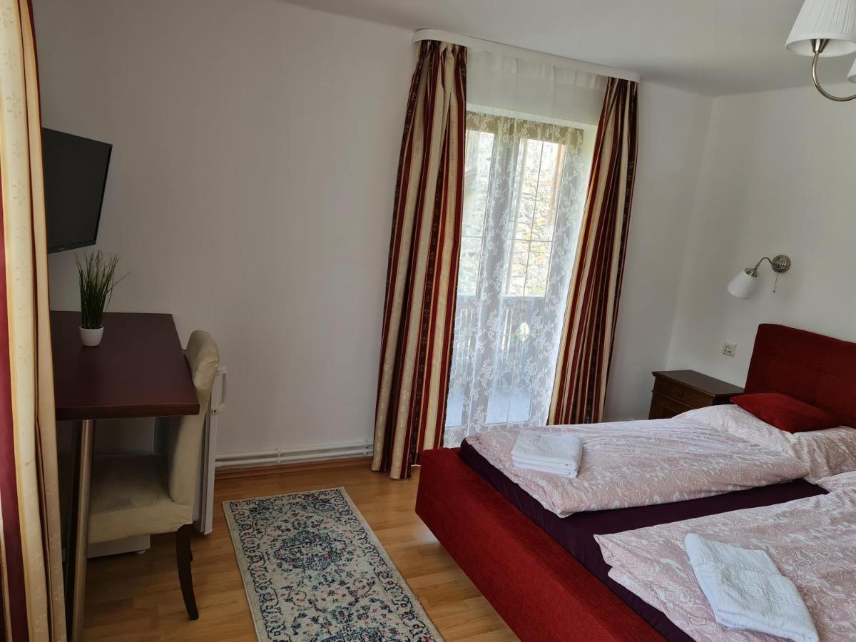 Gasthof Barlida Lainach Exteriör bild